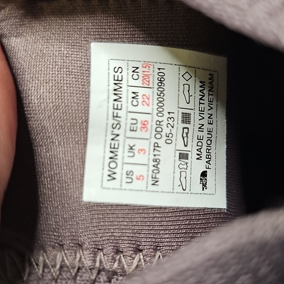 NEW Northface Plum Ankle Pull On Waterproof Boots, Womens Size 5 - Picture 7 of 8